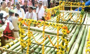 कोंडागांव में बम्बू राफ्टिंग