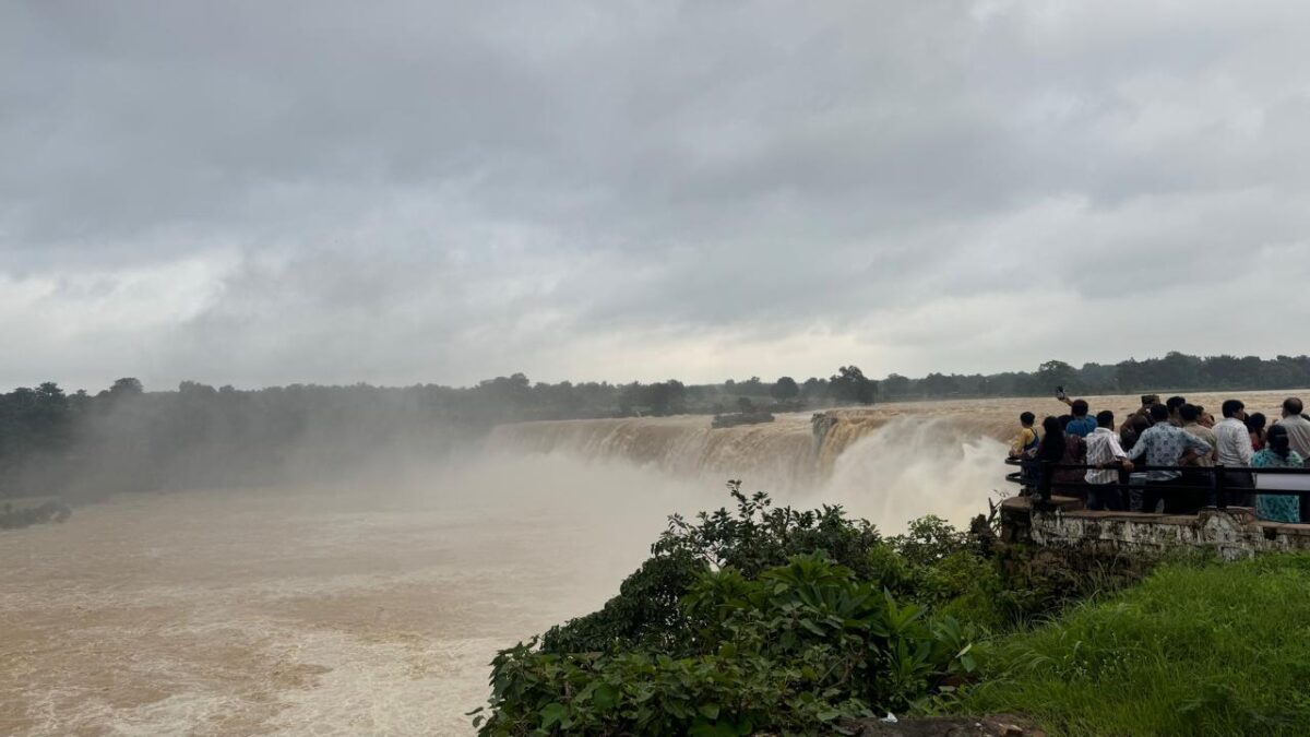 बस्तर मानसून ट्रैकिंग
