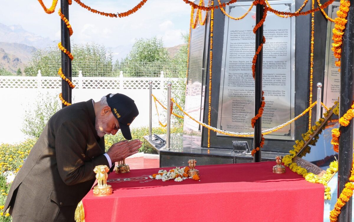 कारगिल विजय दिवस श्रद्धांजलि