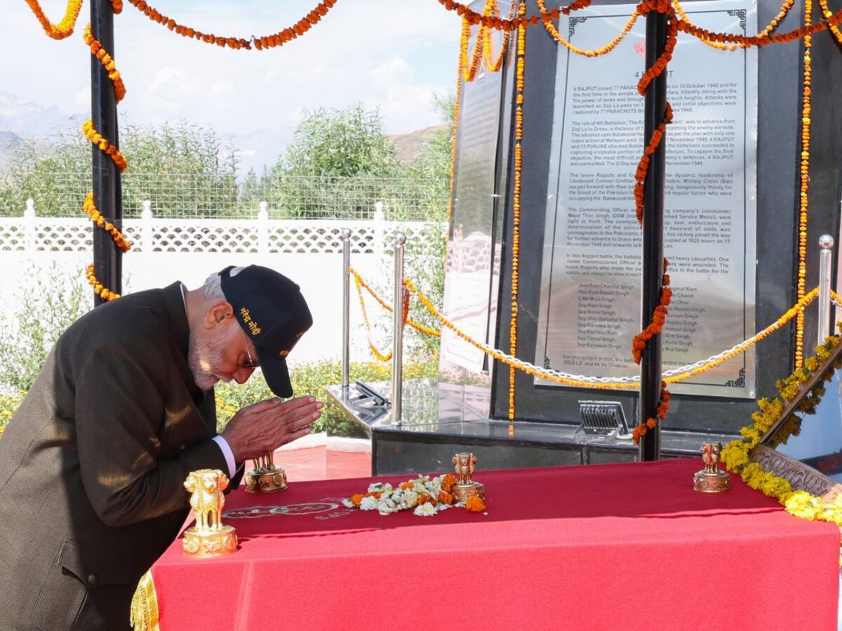 कारगिल विजय दिवस श्रद्धांजलि