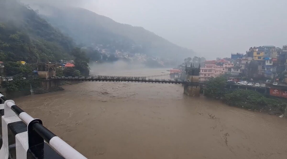 हिमाचल बादल फटना आपदा