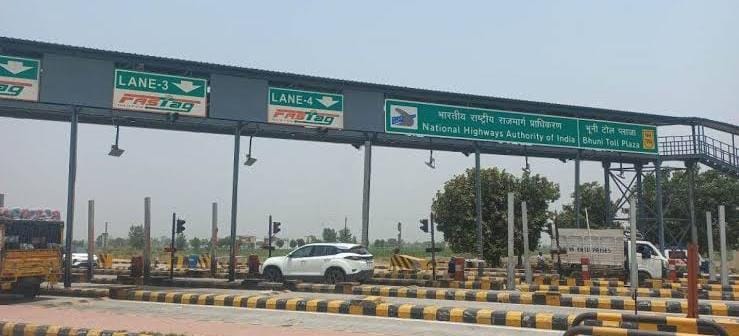 टोल प्लाजा दुर्व्यवहार एनएचएआई