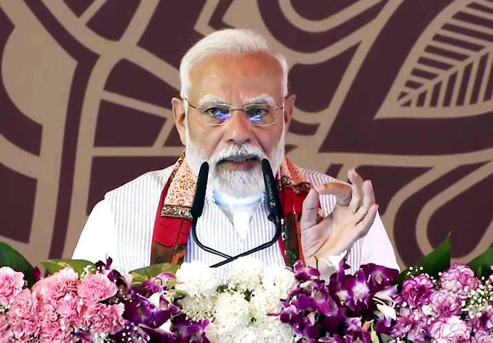 प्रधानमंत्री नरेंद्र मोदी वाराणसी ₹2200 करोड़ परियोजना