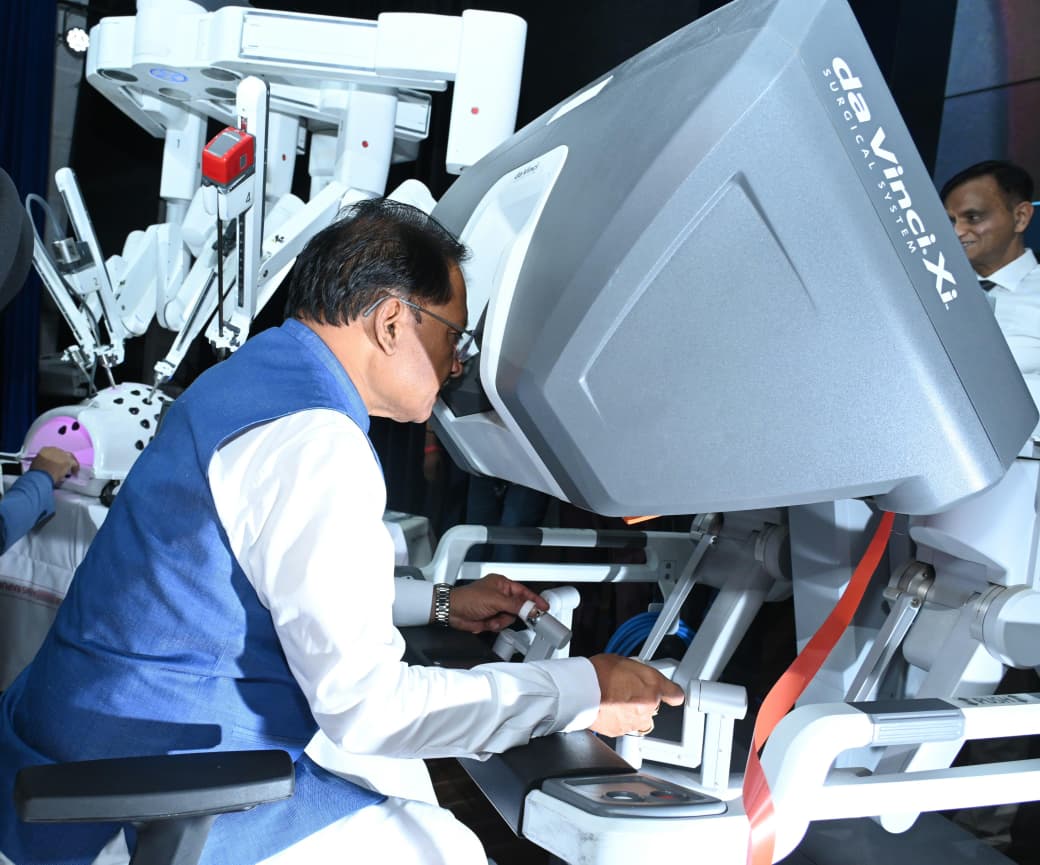 एम्स रायपुर रोबोटिक सर्जरी