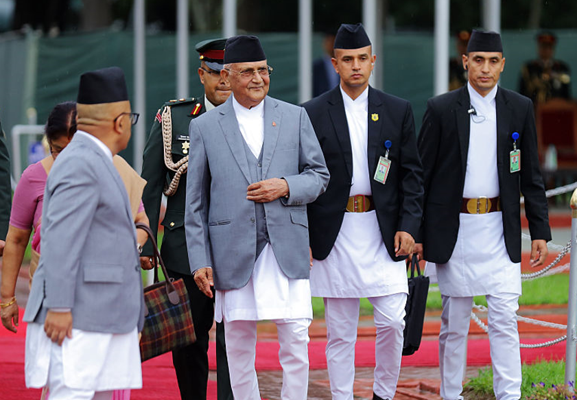 नेपाल पीएम ओली इस्तीफा