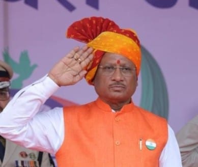 बस्तर नक्सली आत्मसमर्पण