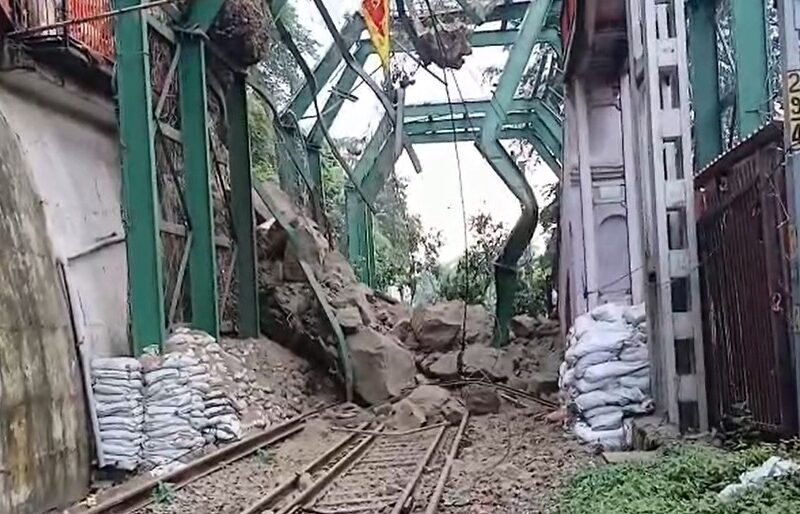 हरिद्वार मंसा देवी भूस्खलन