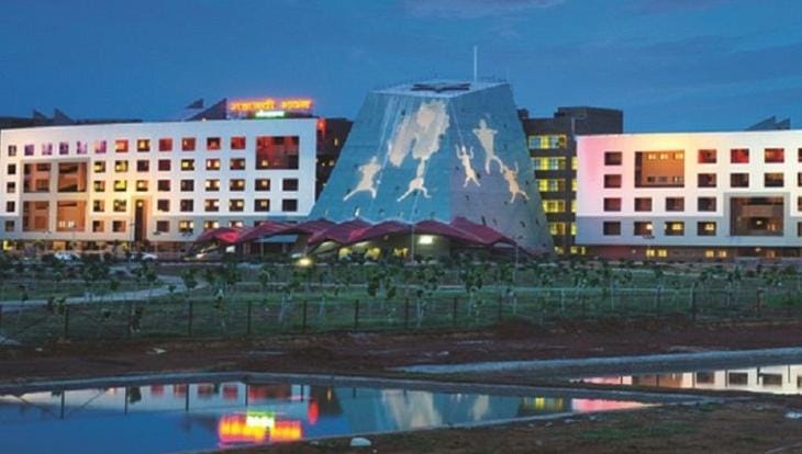 nstructions given to ensure payment of salaries