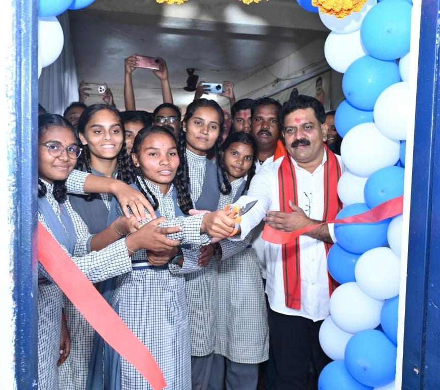 डिजिटल शिक्षा और स्मार्ट क्लास