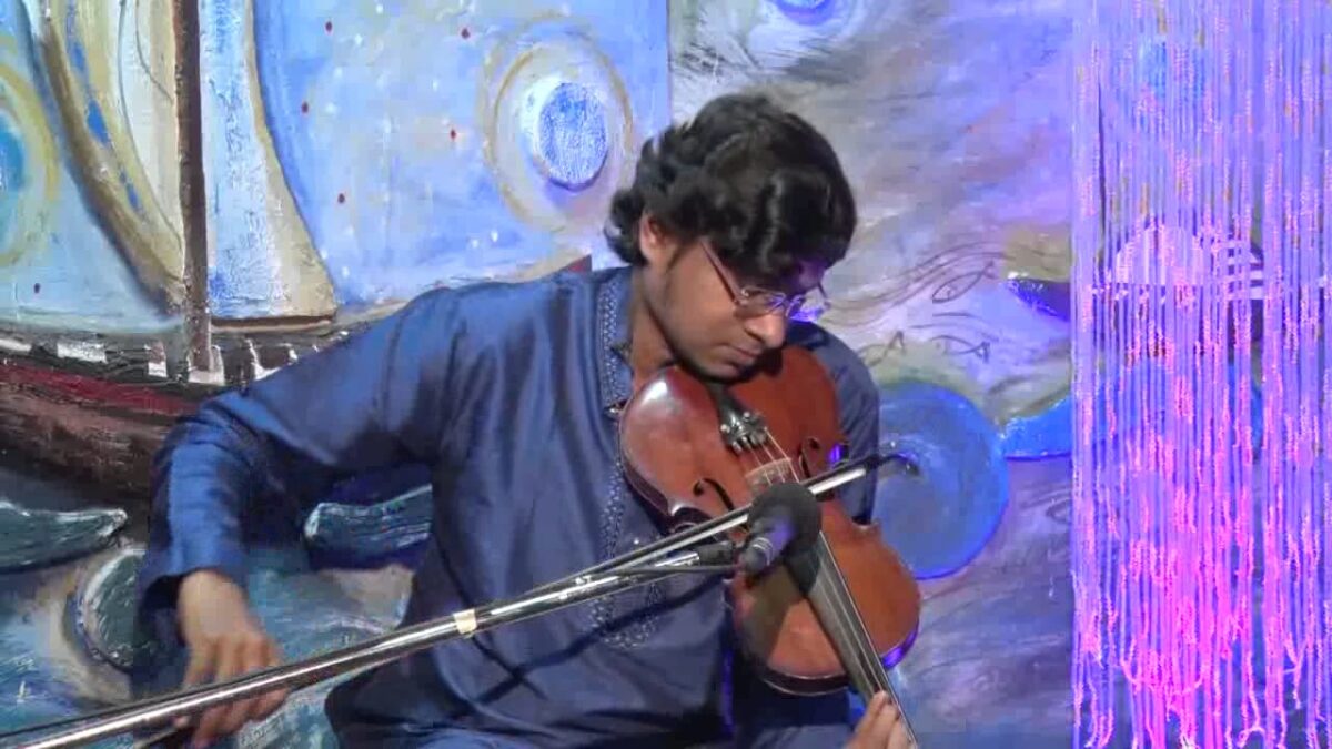 साकेत साहू वायलिन प्रस्तुति