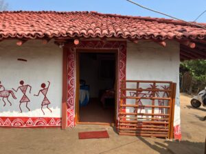8 homestays