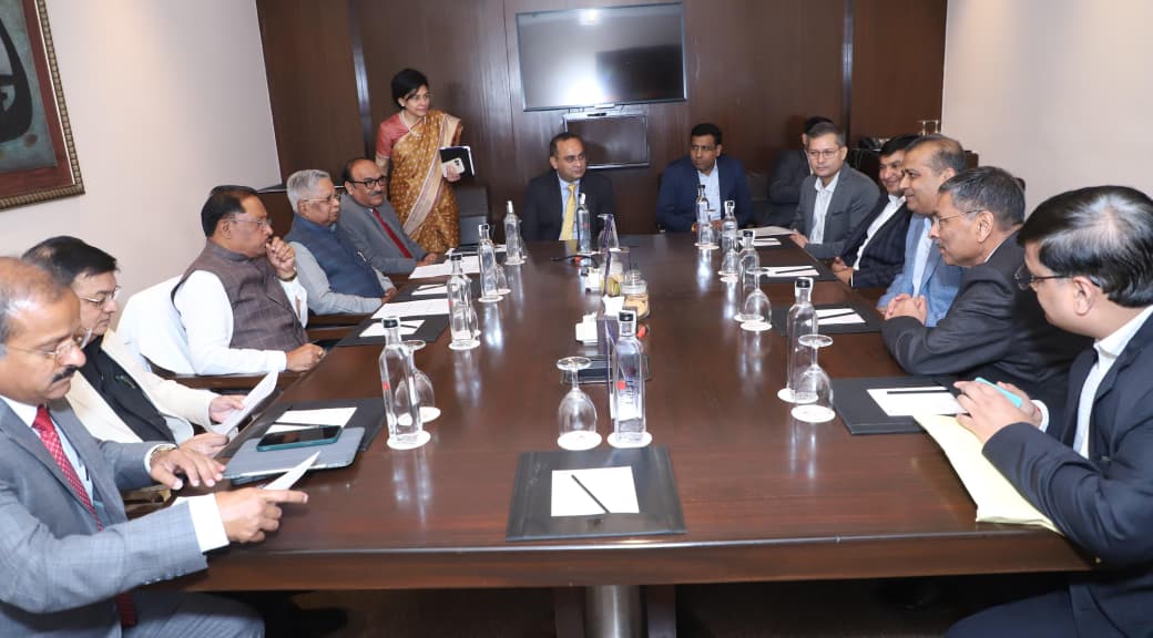 APL Apollo Industries