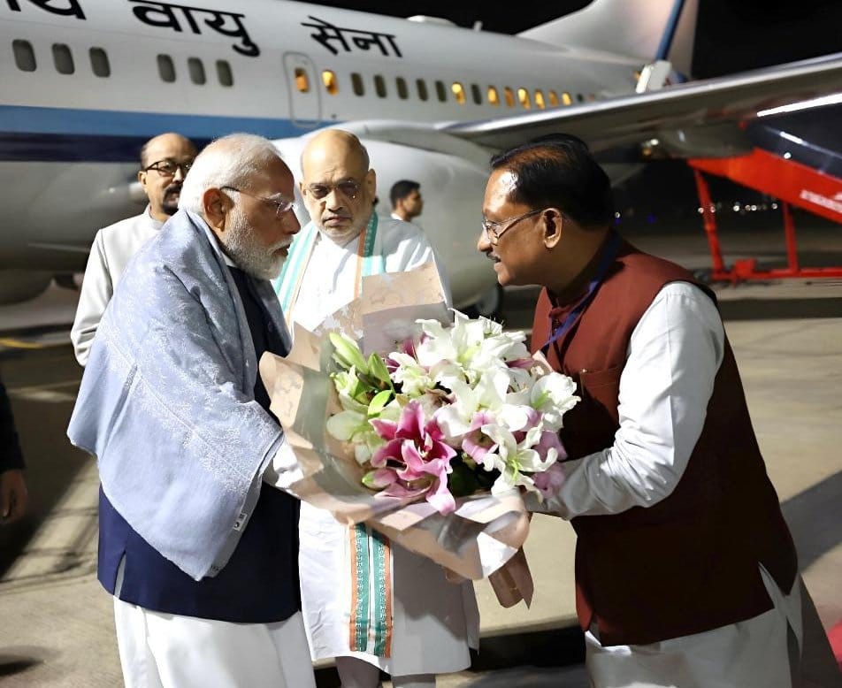 Chief Minister welcomes Prime Minister Shri Narendra Modi
