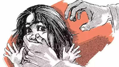 गुमशुदा बालिकाओं की खोज