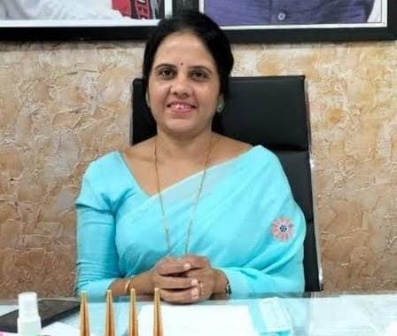 Rooftop mobile towers