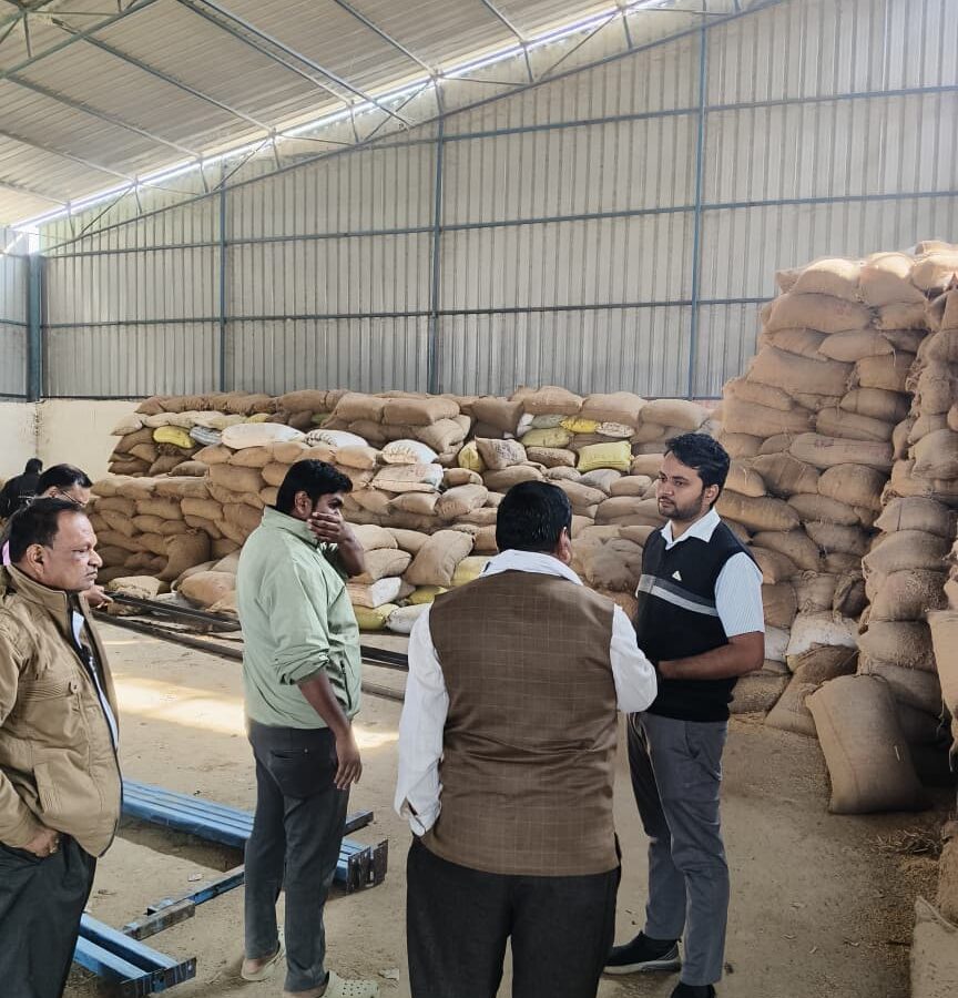 राइस मिल धान जब्ती