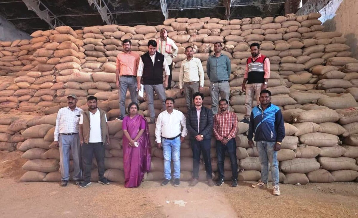 Strict action taken against rice mill in Saraipali