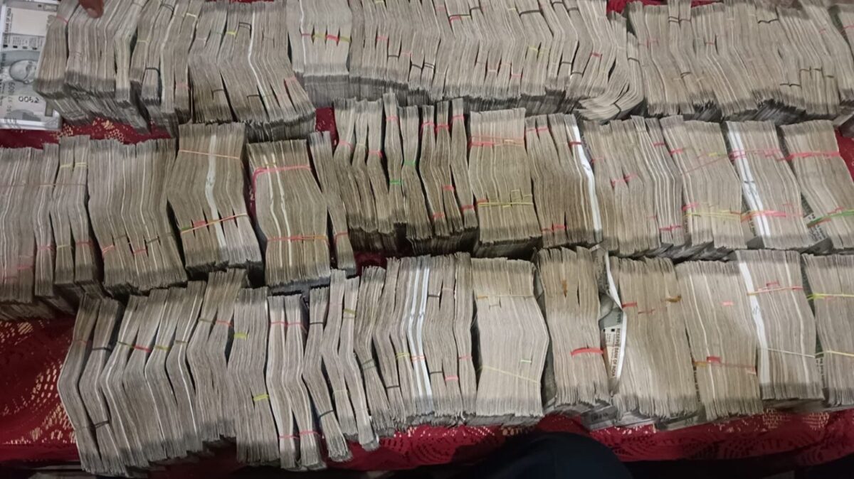 CBI Arrests Army Hawaldar