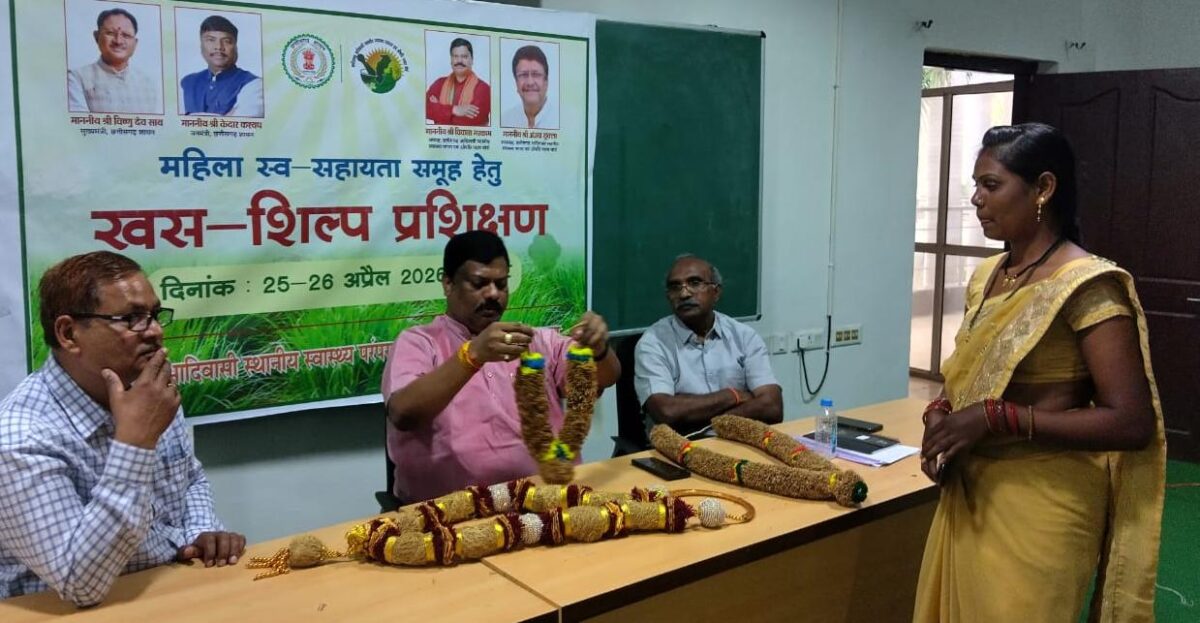 attractive artifacts and craft products