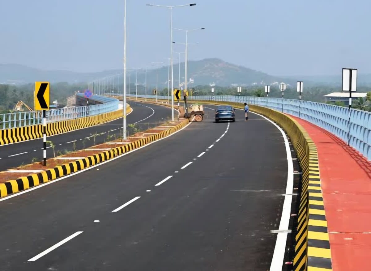 two each in Dhamtari and Balodabazar