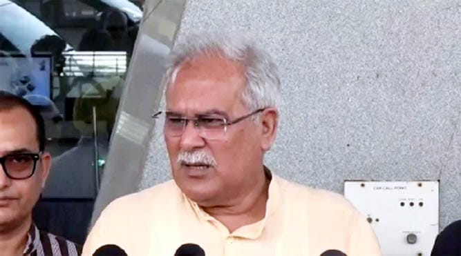 BJP vs Congress: Bhupesh Challenges BJP over 'Vande Mataram'—Says: "Let Your Workers Sing the Song Together, Without Looking at the Lyrics."