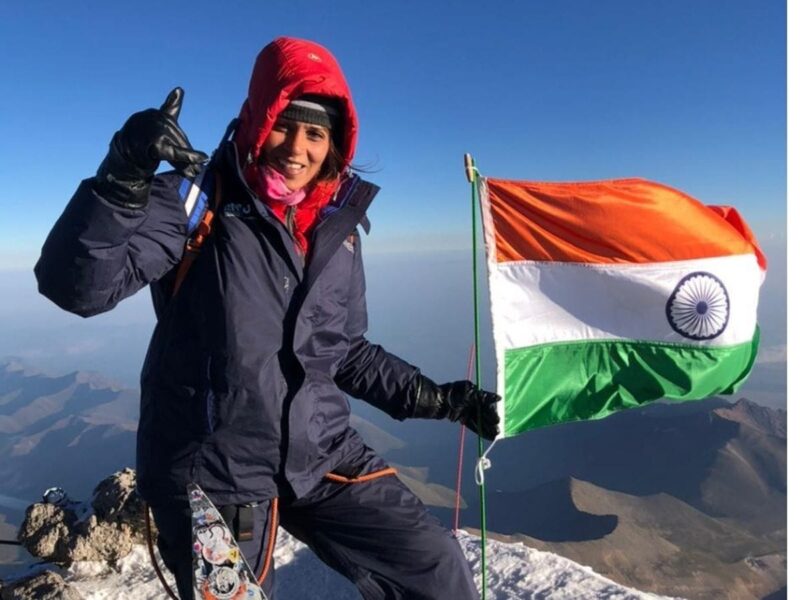 Everest Victory: Anjana, a daughter of Raisen district, conquers Mount Everest! Chief Minister extends congratulations.
