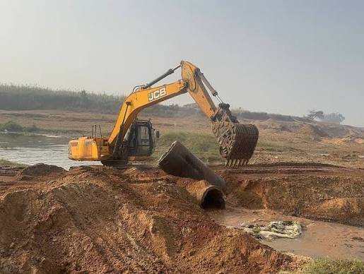Crackdown on mining mafia