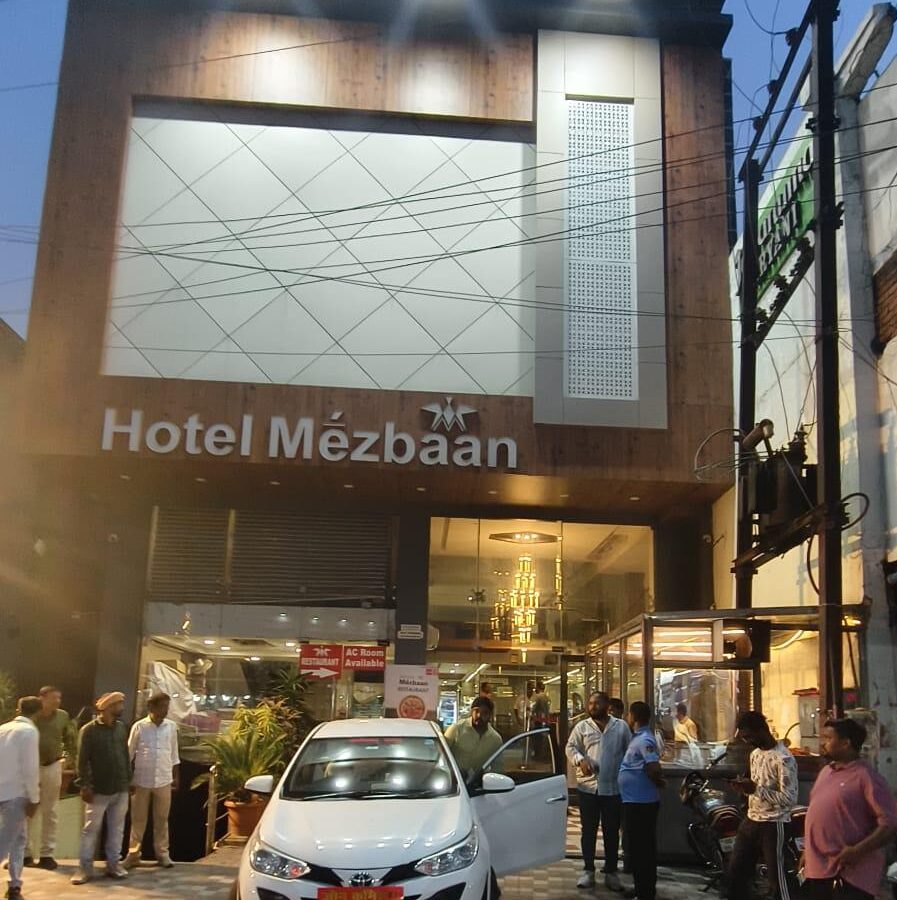 Hotel Mezhban