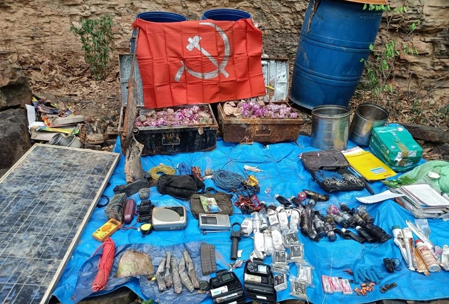 Maoist Weapons Seized: Another blow to the Naxal network in Chhattisgarh...! CRPF recovers a cache of lethal weapons.