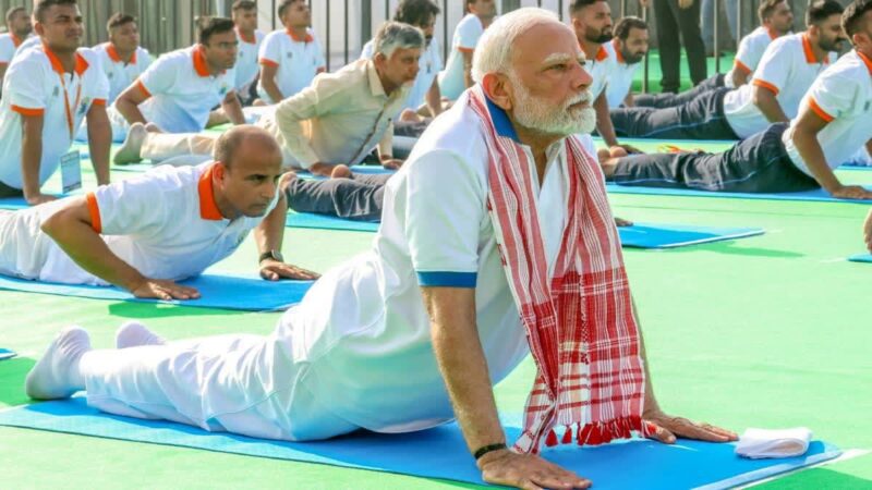 West Bengal Visit: PM Modi to visit Bengal on a two-day tour...! He will participate in West Bengal Day and International Yoga Day events.