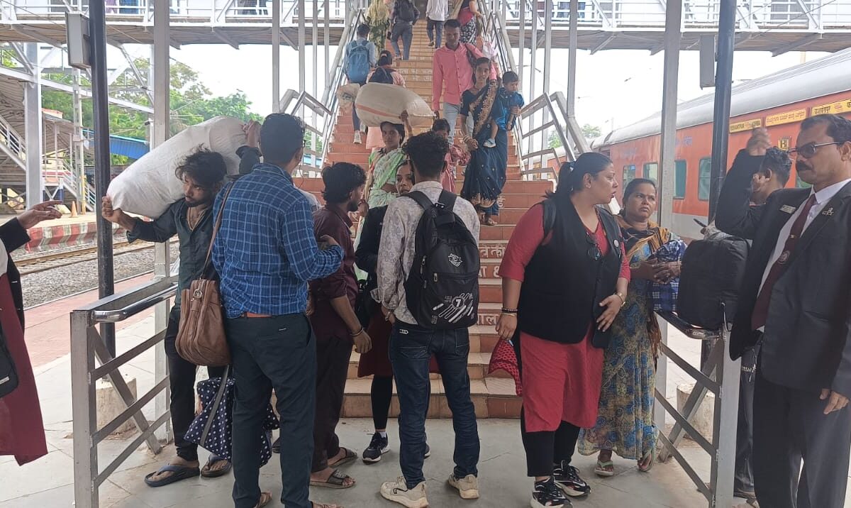Bhatapara Station