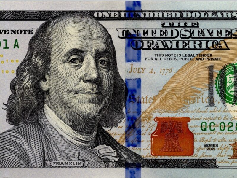 US Currency: The big secret of American currency...! Why do dollar notes not burst after folding them 4,000 times? You will be surprised to know the reason