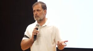 Youth Dialogue: Students' voices resonate in Prayagraj...! Rahul Gandhi raises issues regarding employment, paper leaks, and youth movements.