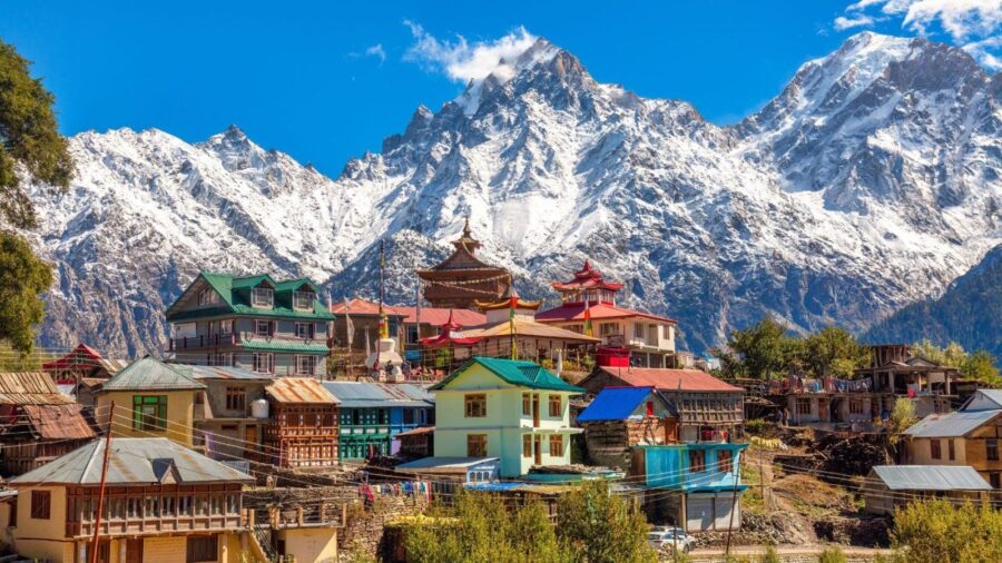 Investor-Friendly Environment: Himachal secures a spot in the top 3 of the investment-friendliness index.