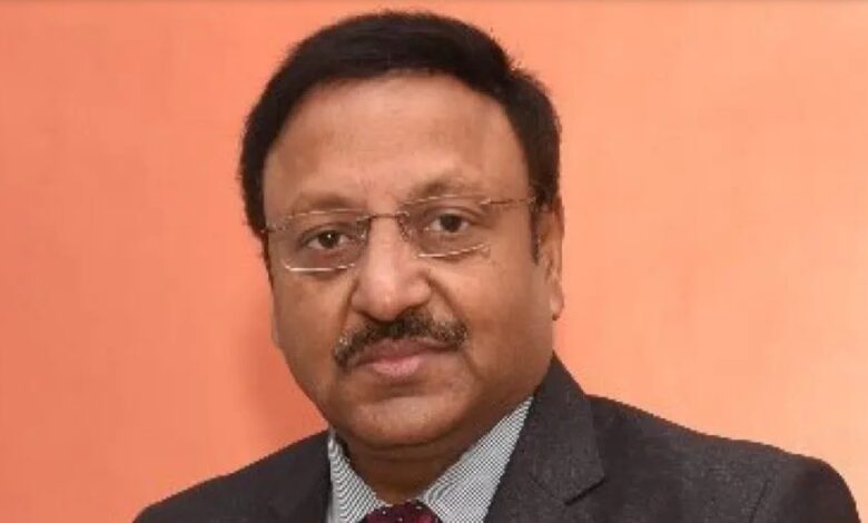 HDFC Bank Chairman: Major change at HDFC Bank...! Former CEC Rajiv Kumar appointed as the new Chairman... The mastermind behind the 2019 bank merger will now take on this new responsibility.