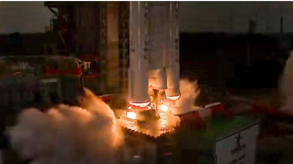 ISRO Scientists' Resignation: A major setback amidst India's space missions...! Scientists are leaving ISRO; the government has tightened resignation rules.