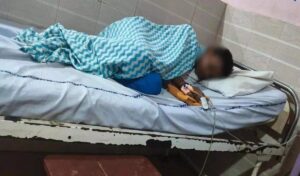 Student Safety: In Durg, a student fed banned medication to fellow children by passing it off as chocolate...! 8 children fell ill; one admitted to the ICU.