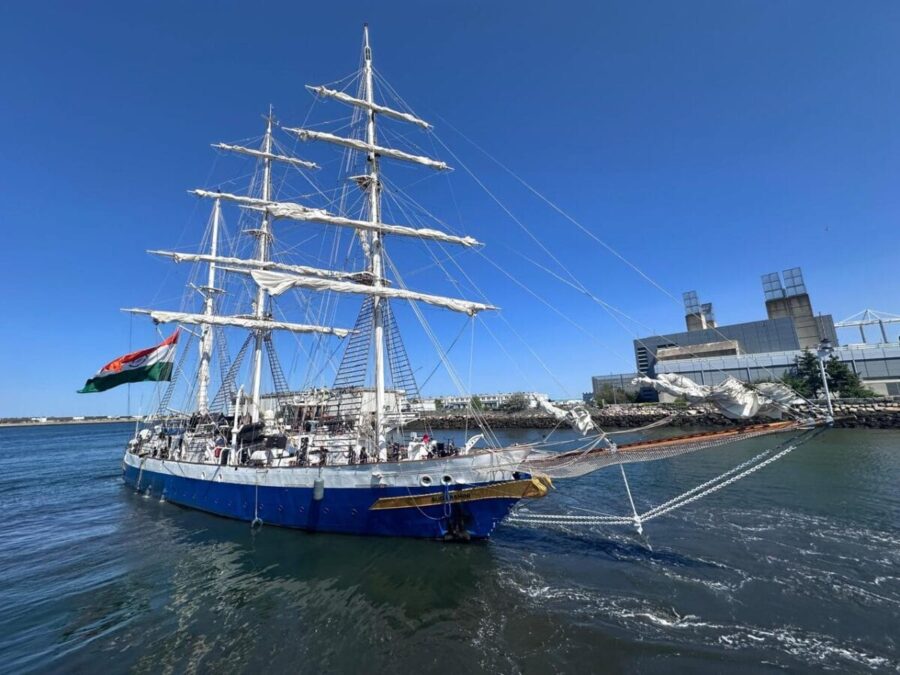India's Rich Maritime Heritage: INS Sudarshini weighs anchor from Boston...! Now sets sail for the Azores under ‘Lokayan 26’.