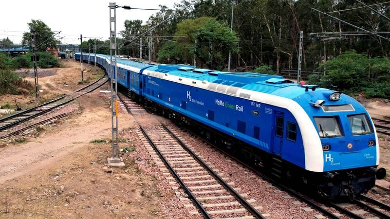 Hydrogen Train India: The remarkable feat of India's first hydrogen train! It covered 1,200 km, sent a global message of zero emissions, and saved 3,200 liters of diesel.