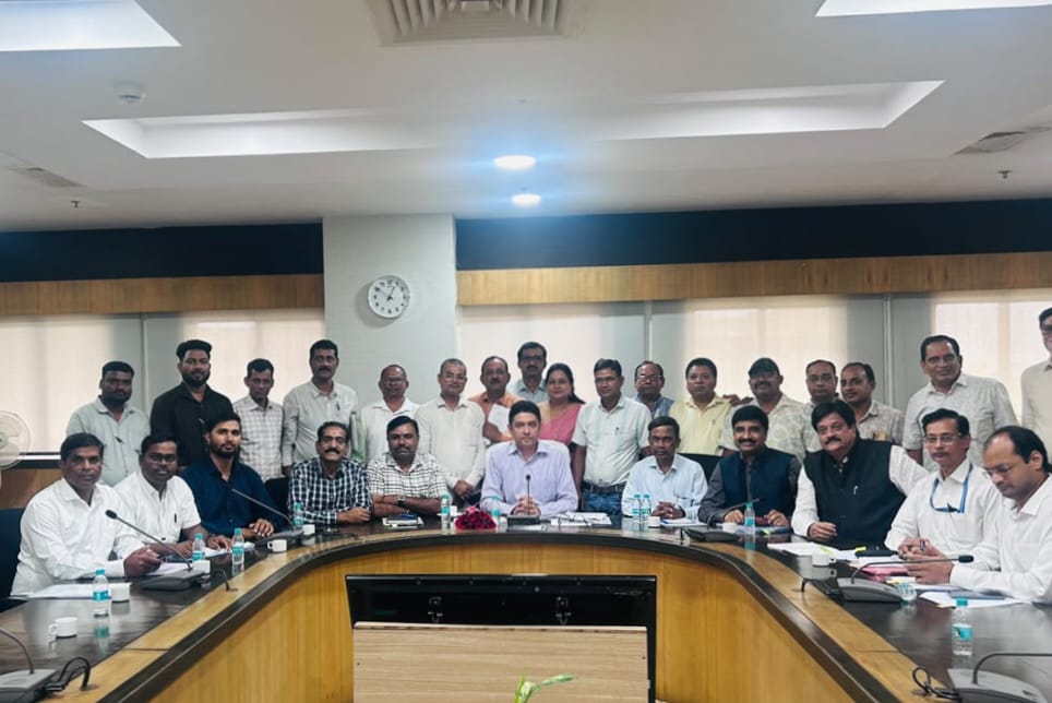CG Employees Big Update: Government started preparations on cashless treatment scheme...! Consensus reached on staff suggestions