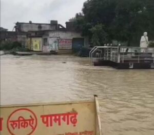 Flood Alert: Havoc caused by heavy rainfall in Bilaspur and Janjgir...! CM Vishnu Deo Sai directs officials to intensify relief operations.