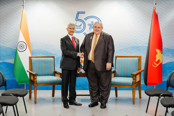 Indian Diplomacy: S. Jaishankar's major diplomatic initiative...! Bilateral talks with the Foreign Ministers of Papua New Guinea and Brunei.