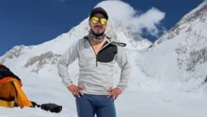 PoK: Major tragedy on Broad Peak...! 10 people, including renowned Nepali-British mountaineer Nirmal Purja, killed in an avalanche.