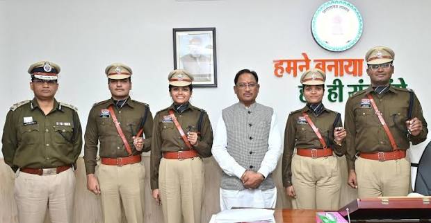 Independence Day 2026: 10 Chhattisgarh Police officers to be honoured on August 15...! Full list revealed.