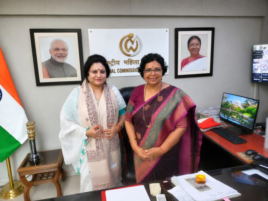 Women's Empowerment: A major step regarding women's rights...! Dr. Mamta Sahu met with National Commission for Women Chairperson Vijaya Rahatkar.