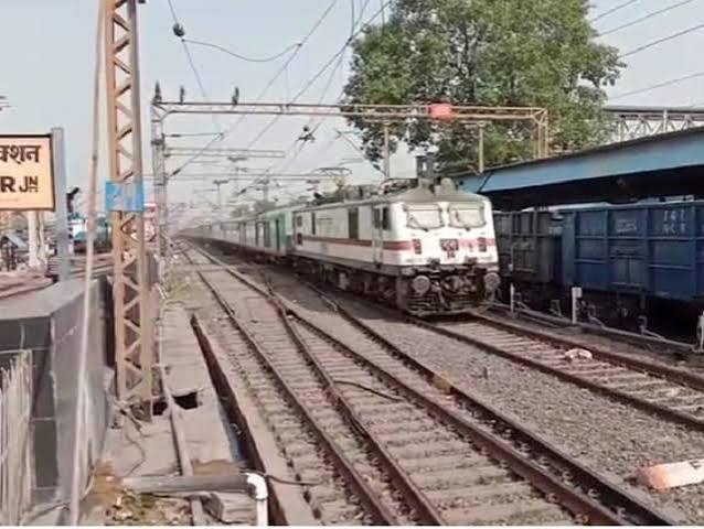 Bhatapara Station