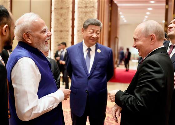 BRICS 2026: Meeting between PM Modi and Xi Jinping...! Consensus reached on India-China relations.