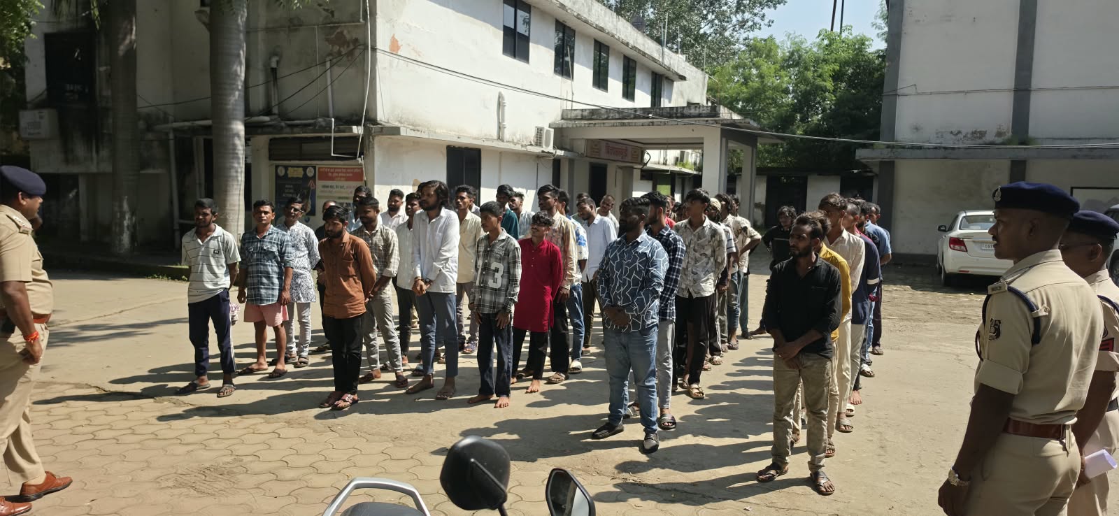 Bilaspur News: Bilaspur Police on ‘high alert’ ahead of festivals; history-sheeters and known troublemakers paraded at the police station. Police warn: No leniency if any disturbance is caused.