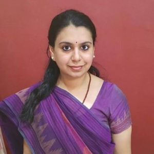दिव्या मित्तल IAS ने 13 साल बाद दिया इस्तीफा, ग्रामीण भारत की सेवा पर लिखी भावुक पोस्ट